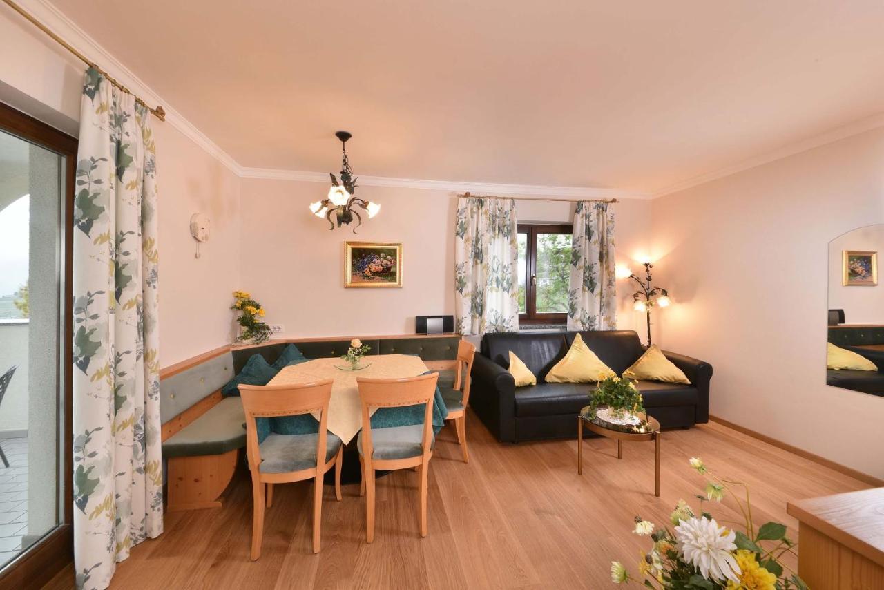 Residence Boutique Sonne Schenna Eksteriør bilde